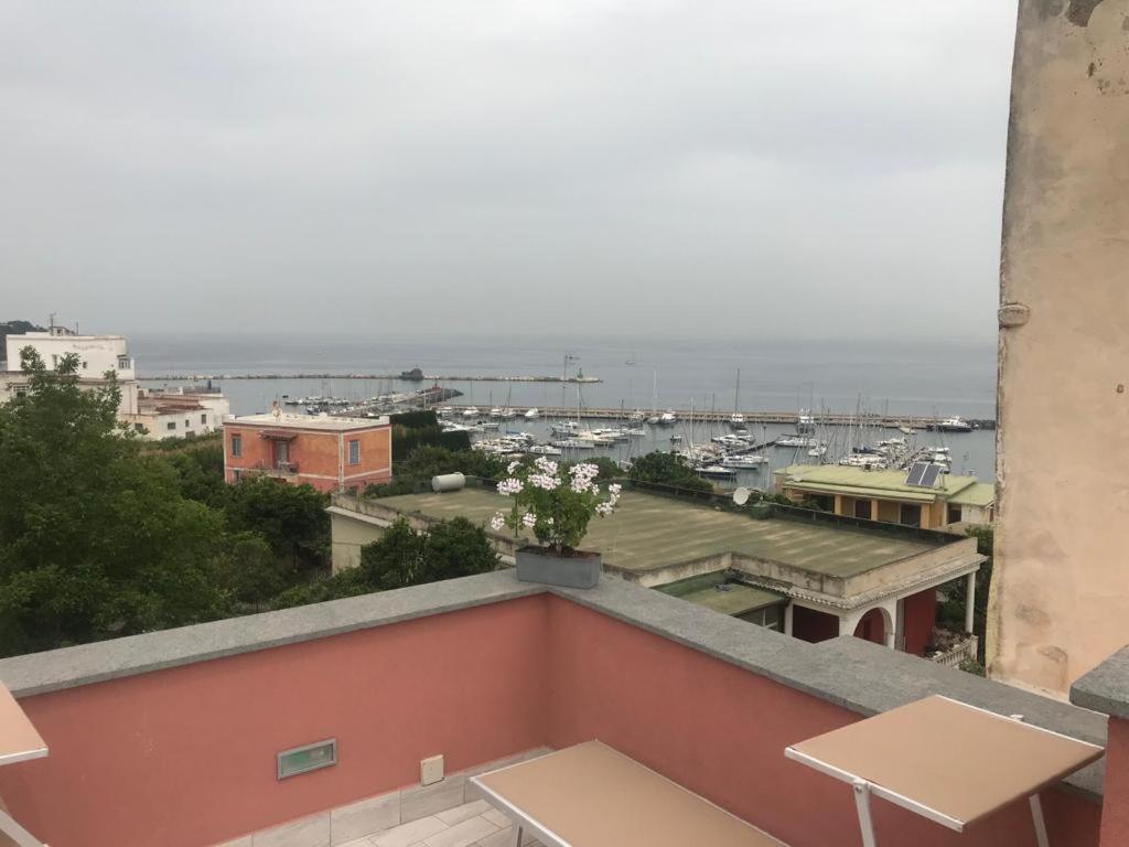 B&B La Lingua Procida Luaran gambar
