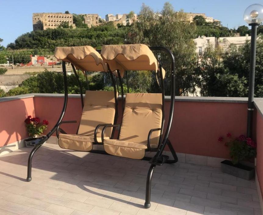 B&B La Lingua Procida Luaran gambar